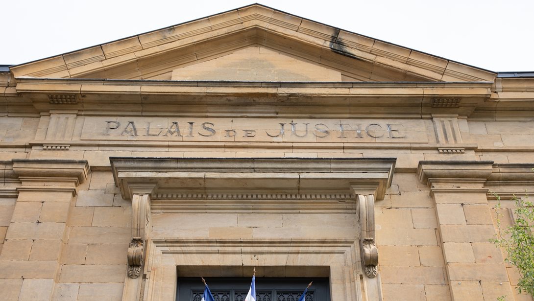 "Αφού τη βίασα, είπα δεν την σκοτώνω;"¨: Σοκάρει η δολοφόνος της 12χρονης στο Παρίσι