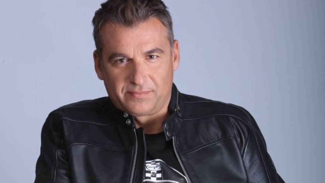 Γιώργος Λιάγκας: "Η αποδοχή των γονιών μας παίζει μεγάλο ρόλο στη ζωή μας"