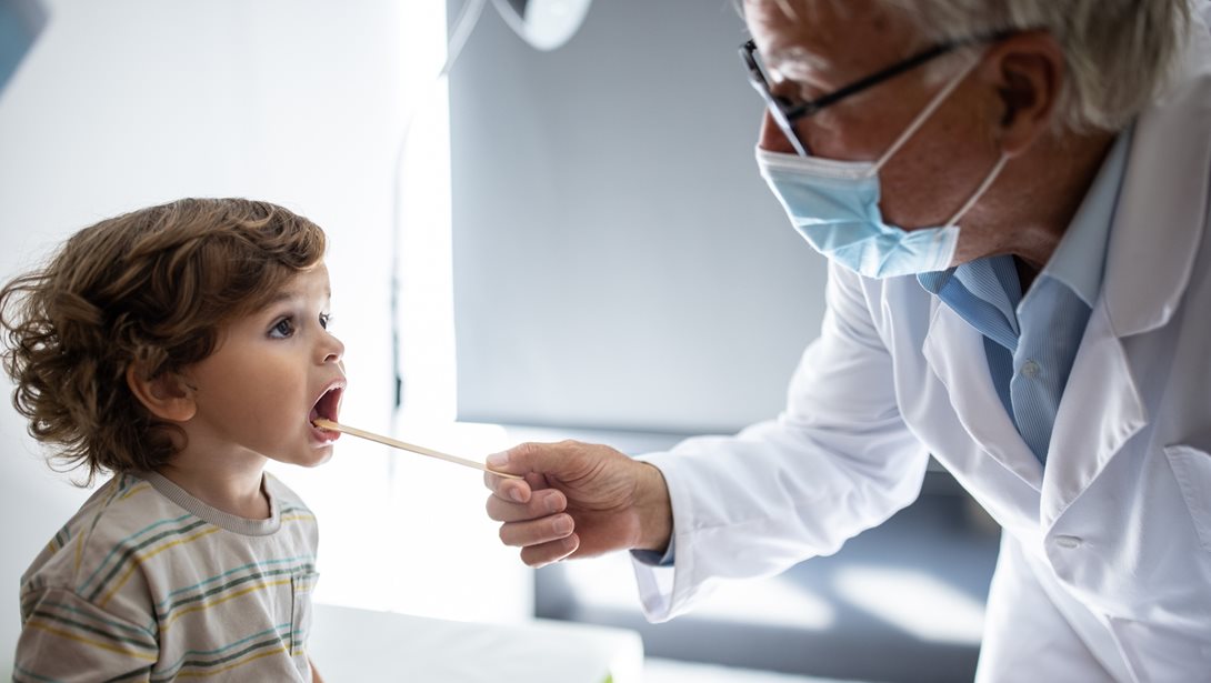 "Ξέρετε κάποιο σχολείο που να μην είχε κρούσμα στρεπτόκοκκου"; Οι παιδίατροι εξηγούν τι συμβαίνει με τα τελευταία περιστατικά