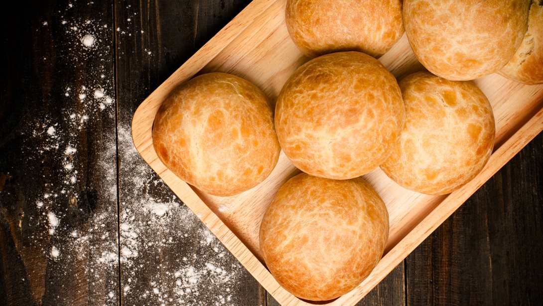 Τα πιο εύκολα ψωμάκια με 2 υλικά