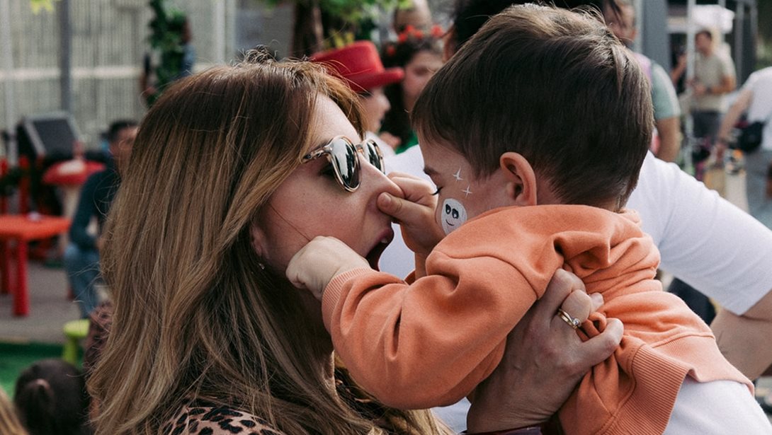 Η ΑΒ Βασιλόπουλος γιόρτασε μαζί μας την οικογένεια και τις αληθινές στιγμές στο The Mamagers Family Fun Day