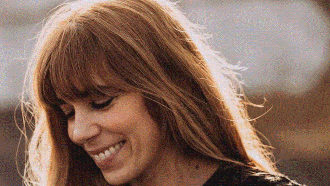 Μυρτώ Αλικάκη: ''Αισθάνομαι περήφανη όταν κοιτώ τα παιδιά μου γιατί έχω δώσει την ψυχή μου για αυτά''