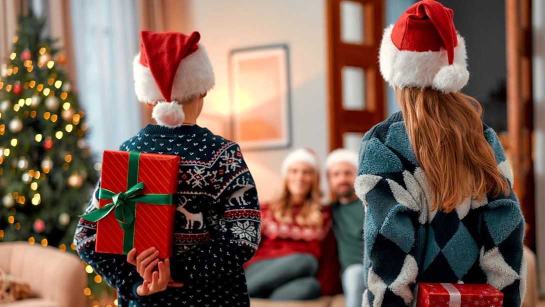 "Μαμά, τι δώρο θέλεις για τα Χριστούγεννα;": Τι απαντάμε στην πιο γλυκιά ερώτηση των παιδιών