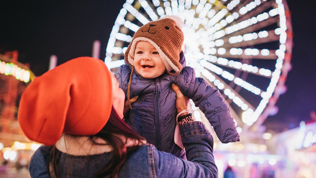 Ανασκόπηση 2025 για μαμάδες: Όσα μάθαμε, όσα αλλάξαμε κι όσα θα μας μείνουν αξέχαστα