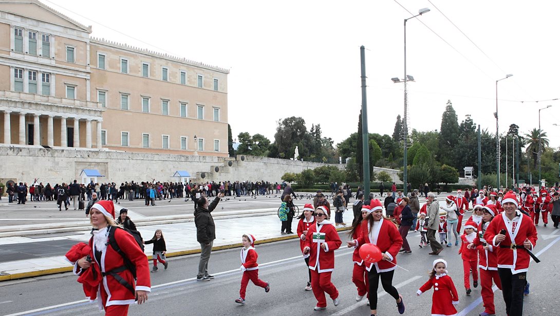 Χριστούγεννα στην Αθήνα: Christmas market, Santa run και δράσεις για όλη την οικογένεια