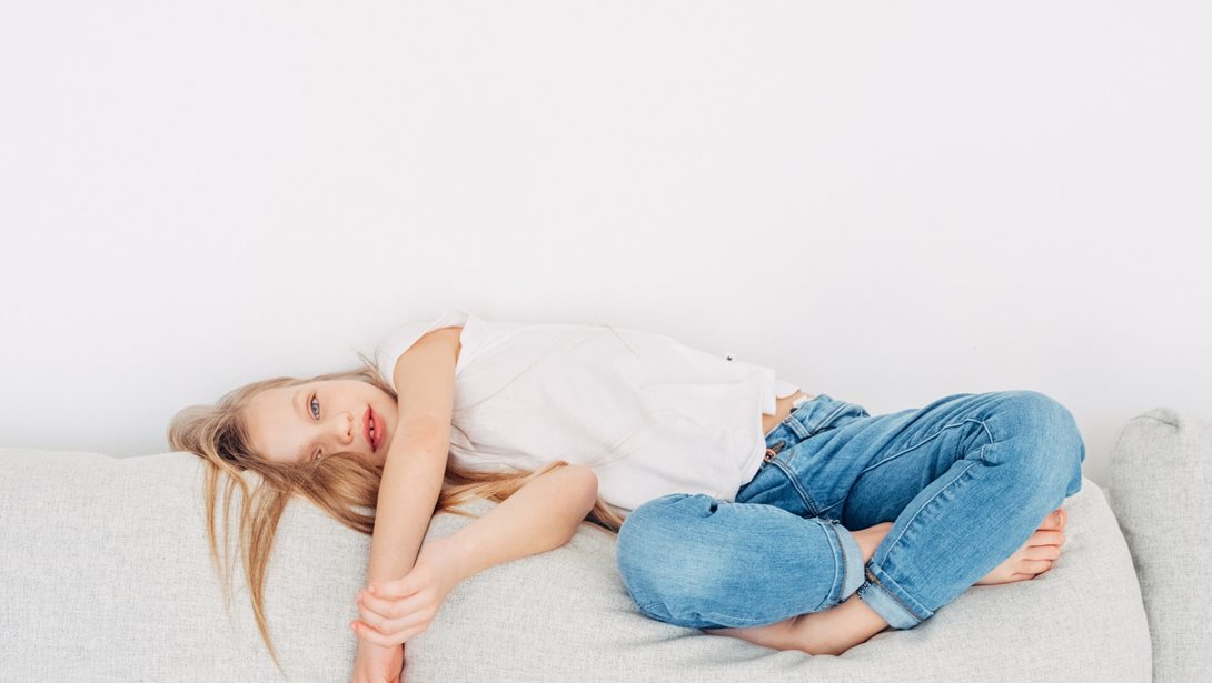 Η γενιά Ζ "βάζει τον εαυτό της τιμωρία"- Τι είναι το νέο trend του "rawdogging boredom";