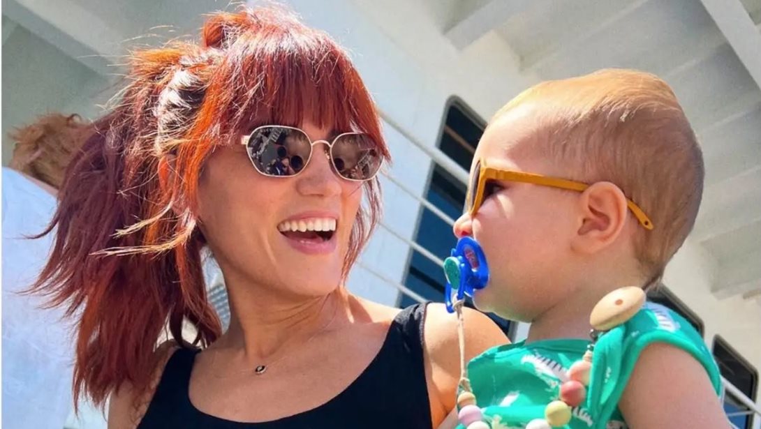 H Μαίρη Συνατσάκη και η κόρη της ξεκινήσαν τις πιο εναλλακτικές καλοκαιρινές διακοπές