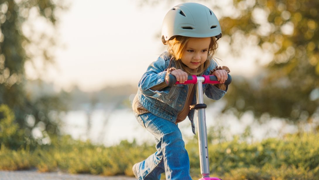 Πατίνι με τα παιδιά στην Αθήνα: Τα καλύτερα μέρη για οικογενειακές βόλτες