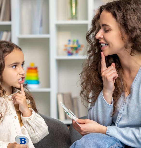 Πότε πρέπει να ξεκινήσει λογοθεραπεία το παιδί και γιατί;