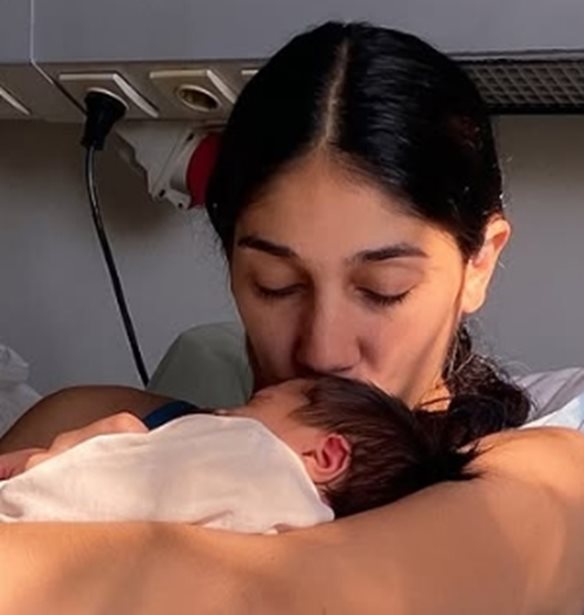 Παρασκευή Κερασιώτη: Οι τρυφερές στιγμές στο μαιευτήριο με το νεογέννητο μωρό της