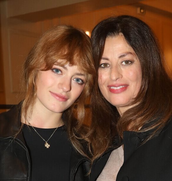 Γαία Μερκούρη: "Με τον ψυχολόγο, το κύριο θέμα συζήτησης είναι κάθε φορά η μαμά"