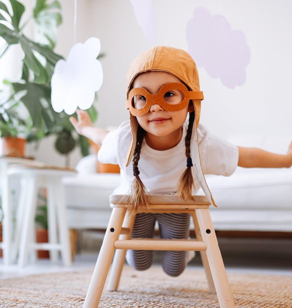 Πώς μια μπέρτα ή ένα στηθοσκόπιο βοηθούν το παιδί σου να αναπτύξει δεξιότητες ζωής;