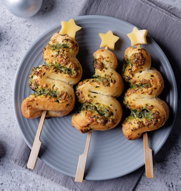 Πίτα για το πρωτοχρονιάτικο τραπέζι με σπανάκι και ρικότα