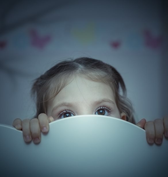 Άγχος αποχωρισμού ή άγχος για τους ξένους; Πώς να καταλάβεις τι συμβαίνει στο μωρό σου