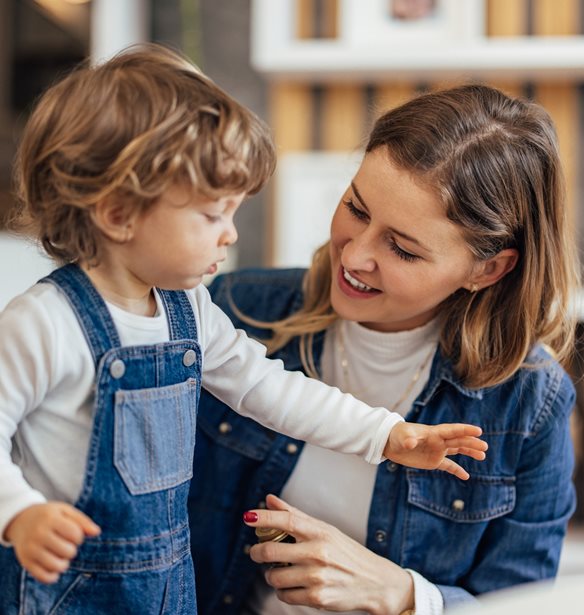 Μήπως "μιλάς" εσύ αντί για το παιδί σου; Πώς η αυτονομία επηρεάζει την ανάπτυξη λόγου