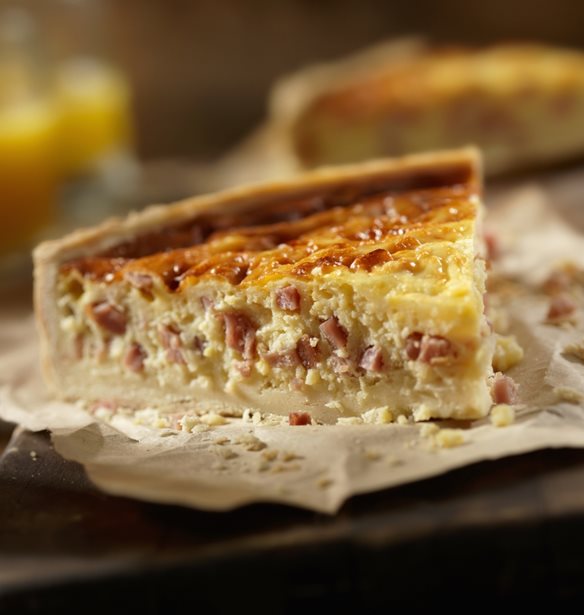 Ζαμπονοτυρόπιτα της στιγμής με 6 υλικά