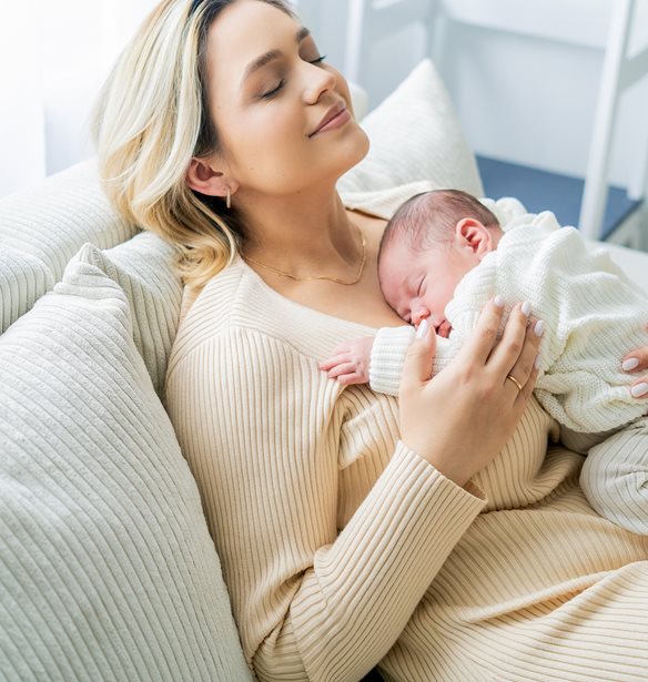 Μετά τον τοκετό: Πρακτικές συνήθειες για λιγότερο άγχος