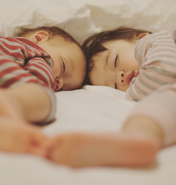 Πώς κοιμούνται τα παιδιά ανάλογα με το ζώδιό τους;