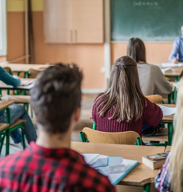 Υποχρεωτική γονική άδεια στους γονείς μαθητών την 11η Δεκεμβρίου