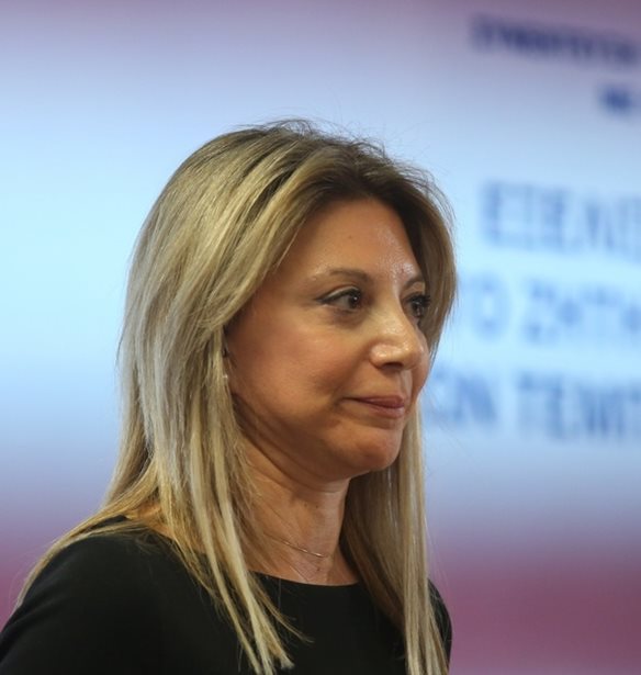 Η άμβλωση δεν διχάζει την επιστήμη, ας μην την μετατρέψουμε σε πεδίο σύγκρουσης