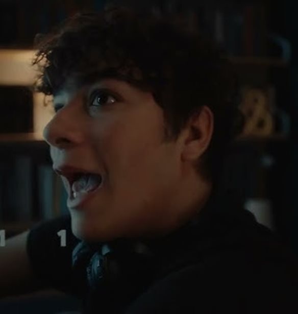 Μαζί για το Παιδί: Τα ρεαλιστικά σποτ της Γραμμής 115 25 για τις σύγχρονες προκλήσεις της οικογενειακής ζωής