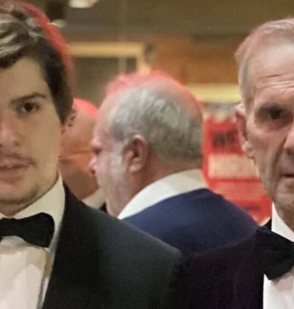 Πέτρος Κωστόπουλος: "Ο Μάξιμος ήταν το παιδί που μεγάλωσα πιο πολύ. Με τα κορίτσια δούλευα απ' το πρωί μέχρι το βράδυ"