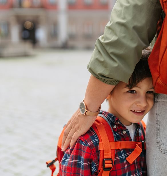Το "πρόσεχε" που λέμε από αγάπη περιορίζει την περιέργεια των παιδιών