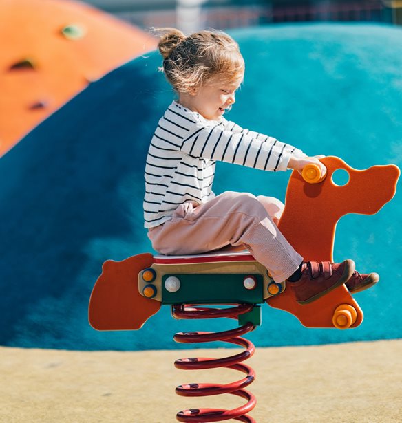 Η πόλη γίνεται παιχνίδι κάθε Σαββατοκύριακο: Οι πιο όμορφες παιδικές χαρές της Αττικής