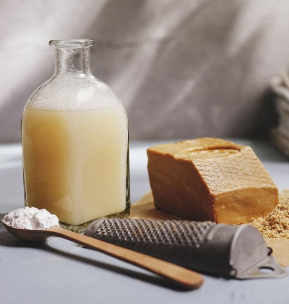 Το viral hack για να φτιάξεις καθαριστικό μπάνιου με τέλειο άρωμα