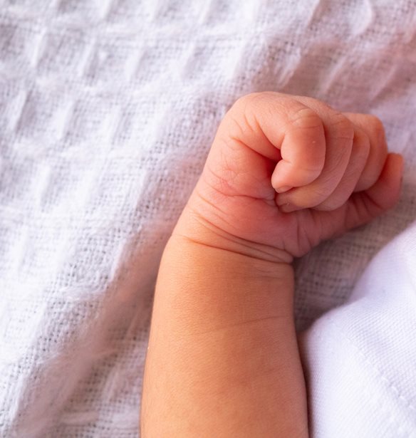 Νέες εξελίξεις με το βρέφος που πέθανε στο κρεβάτι των γονιών του: "Θα χωρίσουν, ο ένας ρίχνει ευθύνες στον άλλον"