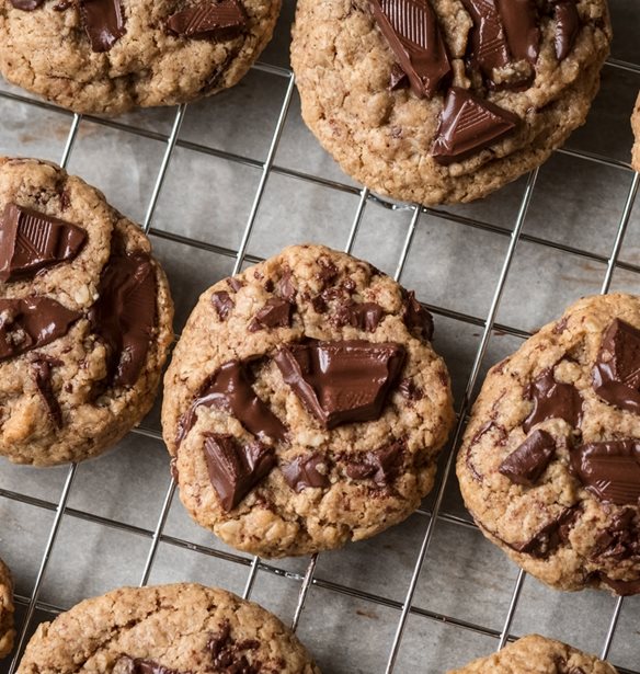 Γρήγορα soft cookies στο φούρνο μικροκυμάτων: Η φανταστική συνταγή του Άκη που θα φτιάχνεις ξανά και ξανά (και ξανά)