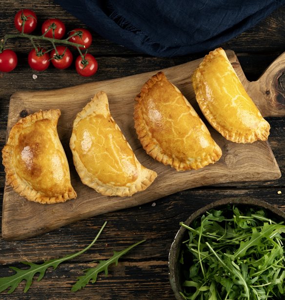 Τυροπιτάκια σε 5 λεπτά...και γίνονται πεντανόστιμα!