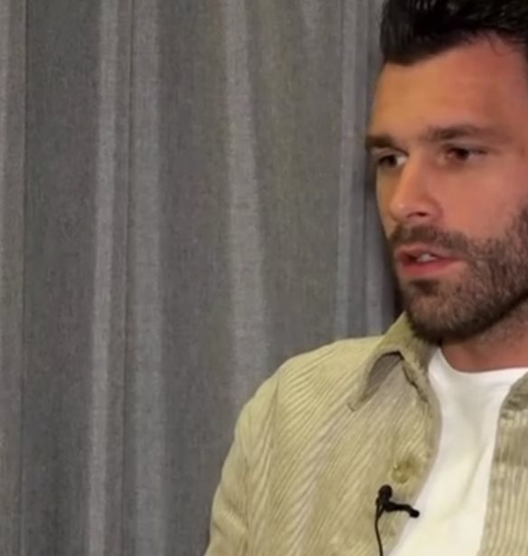 Στάθης Σχίζας: "Γι' αυτό δεν βρίσκω σύντροφο. Ψάχνω την μητέρα μου"