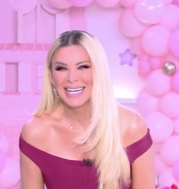 Η Κατερίνα Καινούργιου επιβεβαίωσε το φύλο του μωρού με την έκπληξη των συνεργατών της