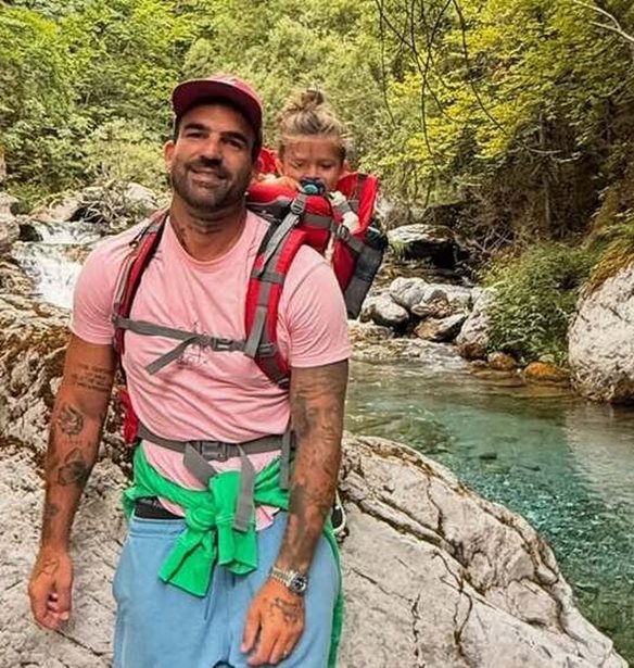 Ο Δημήτρης Αλεξάνδρου μιλά για την αλλαγή στη σχέση του με την Ιωάννα Τούνη μετά τον ερχομό του παιδιού