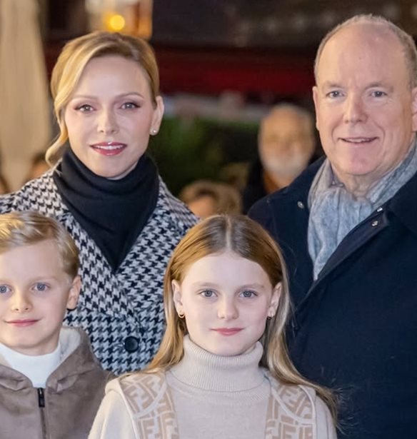 11χρονα fashion icons ο Ζακ και η Γκαμπριέλα του Μονακό - Τα ρούχα που φόρεσαν για το άναμμα του δέντρου στο Πριγκιπάτο έγιναν ανάρπαστα