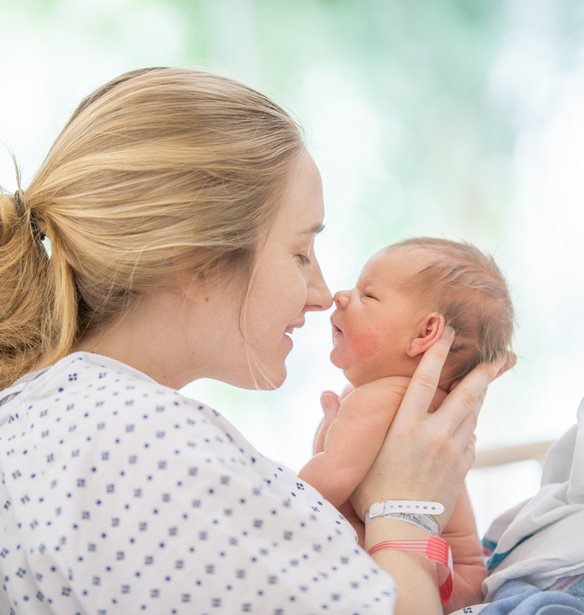 Τι διδάσκει ο τοκετός στις γυναίκες για την δύναμή τους