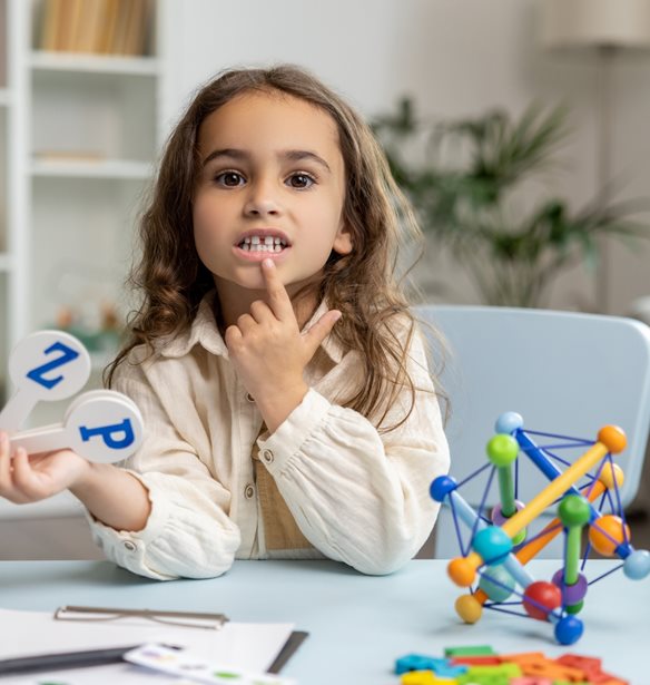 Λογοθεραπεία στην πράξη: Τι κάνουν διαφορετικά οι γονείς που βλέπουν πρόοδο