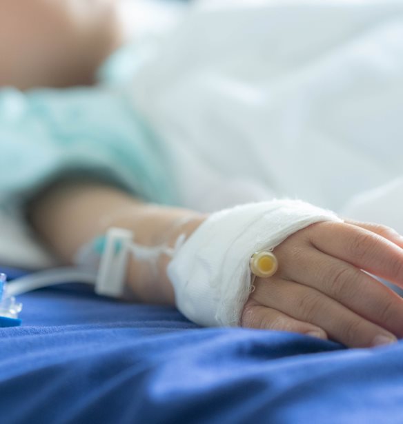 Από ανακοπή ο θάνατος του 3χρονου στην Αχαΐα: Έπεσε μαζί με τον θείο του αγκαλιά από μάντρα 2 μέτρων