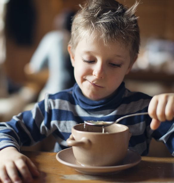 Όταν η επιλεκτικότητα του παιδιού στο φαγητό επιμένει- Τι πρέπει να γνωρίζουμε οι γονείς