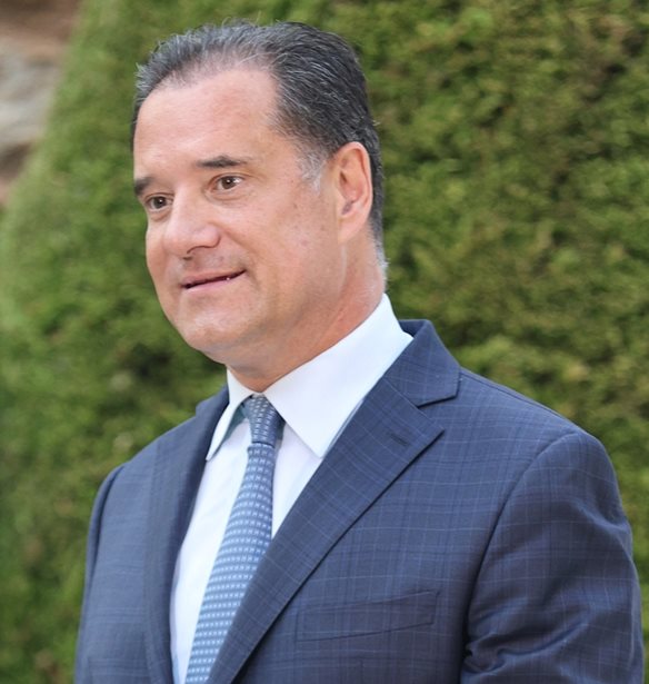 "Δεν αντικαθίσταται η μάνα, τελείωσε": Ο Άδωνις Γεωργιάδης σε μια εξομολόγηση για την απώλεια της μητέρας του
