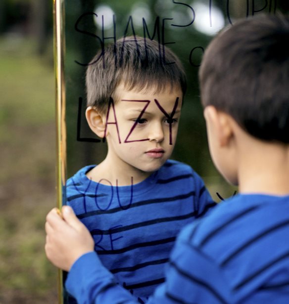 Ένα στα έξι παιδιά στην Ελλάδα αυτοτραυματίζεται- Το πρόγραμμα που στοχεύει στην αντιμετώπιση του φαινομένου