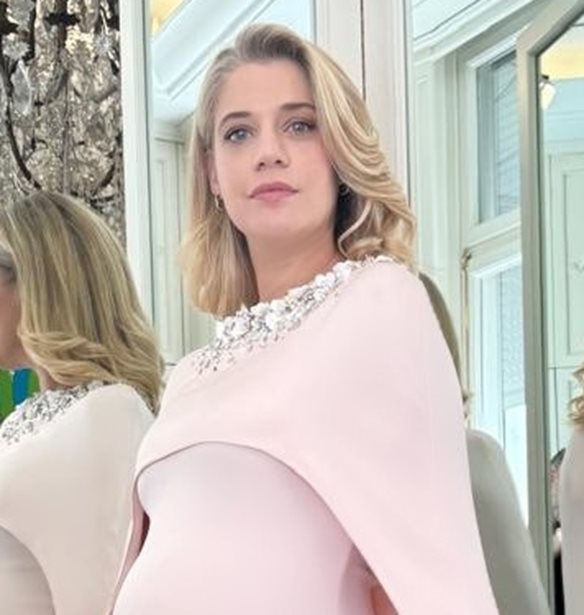 Τζένη Θεωνά: Οι πρώτες φωτογραφίες του νεογέννητου γιου της