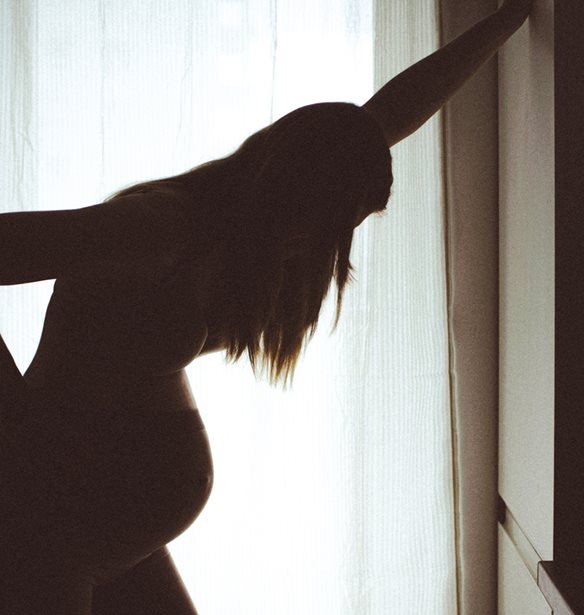 Μαιευτική βία στην Ελλάδα: Το απίστευτο περιστατικό που περιγράφει ο μαιευτήρας Κωνσταντίνος Περιστέρης