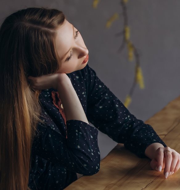 Η ανορεξία δεν είναι φάση: Τα σημάδια που πρέπει να γνωρίζουν οι γονείς