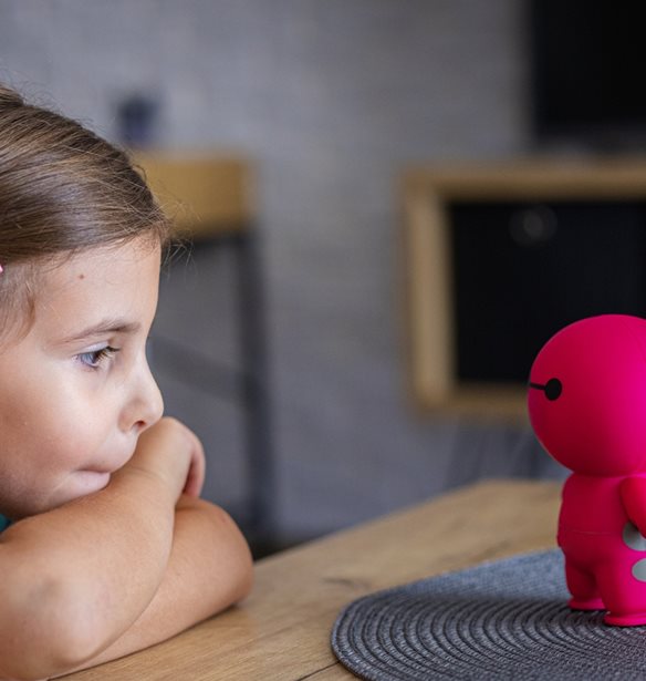 Παιχνίδια Τεχνητής Νοημοσύνης: Τι χρειάζεται να γνωρίζουν οι γονείς πριν τα αγοράσουν στα παιδιά