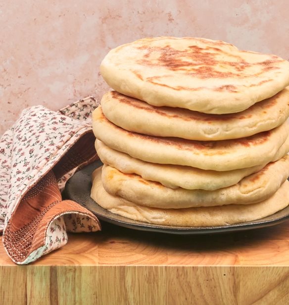 Αφράτες πιτούλες στο τηγάνι - Έτοιμες σε 5 λεπτά!