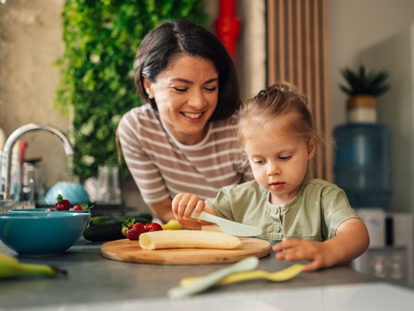 8 τρόποι να μεγαλώσεις ανεξάρτητα παιδιά, χωρίς να χάσεις τη σύνδεση μαζί τους