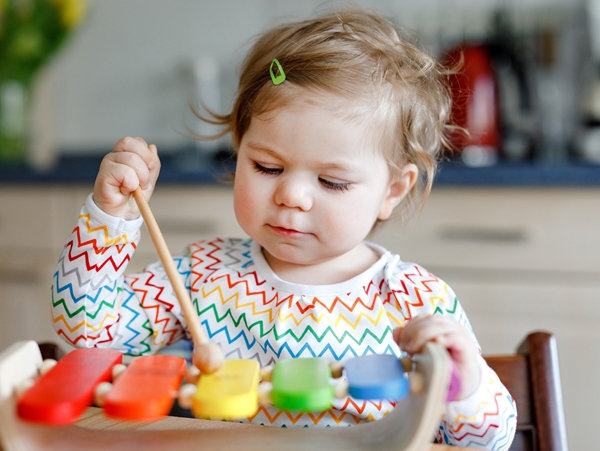 Γιατί η μουσική είναι "κλειδί" στην ανάπτυξη των παιδιών