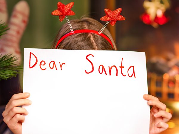 Πειράζει που λέω στα παιδιά μου ότι ο Άγιος Βασίλης "βλέπει"; Τι λένε οι ειδικοί
